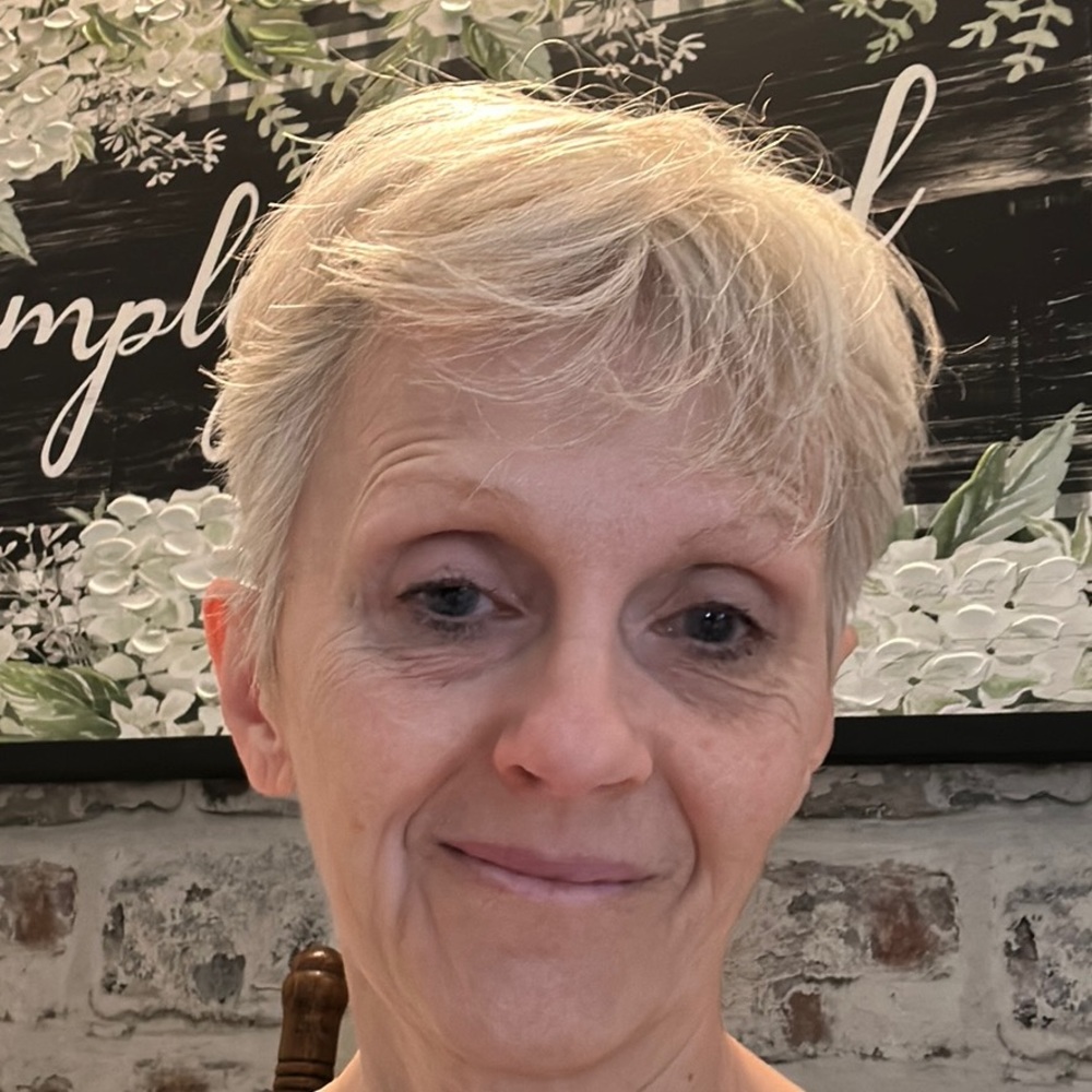 Meet your Posher, Tonya